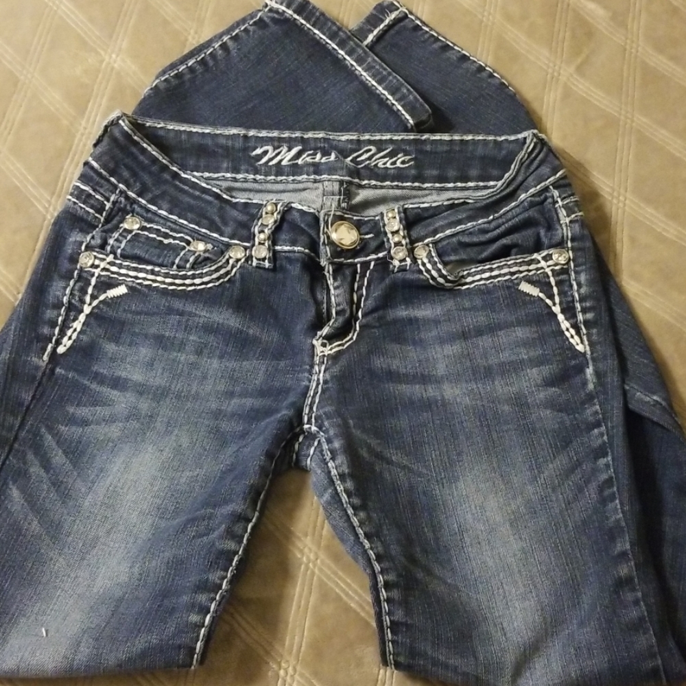 Miss Chic Jean